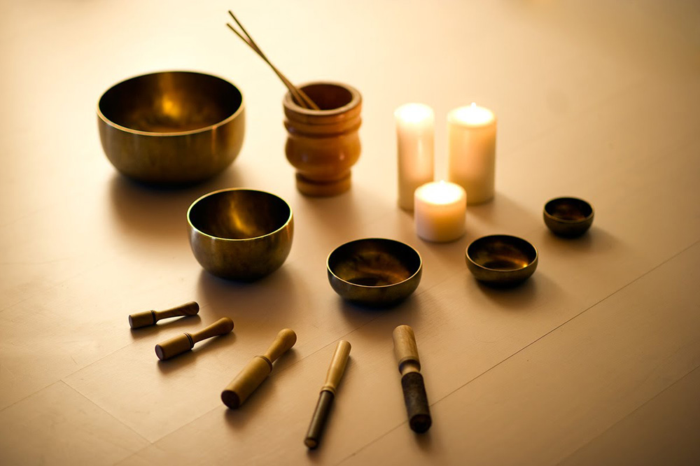 meditazioni di gruppo con le campane tibetane2